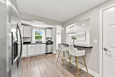108 Fenway Dr, Springfield, MA 01109 - Photo 21
