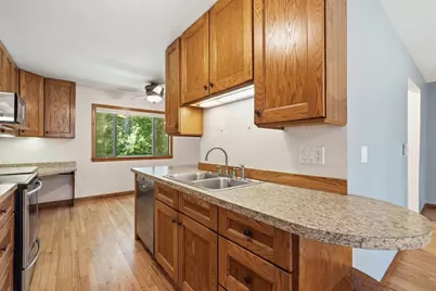 170 E Hadley Rd #96, Amherst, MA 01002 - Photo 7