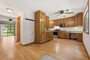 170 E Hadley Rd, Amherst, MA 01002 - Photo 3