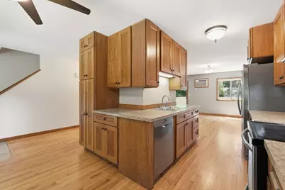 170 E Hadley Rd #96, Amherst, MA 01002 - Photo 5