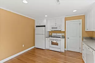 45 S Waverly, Boston, MA 02134 - Photo 3