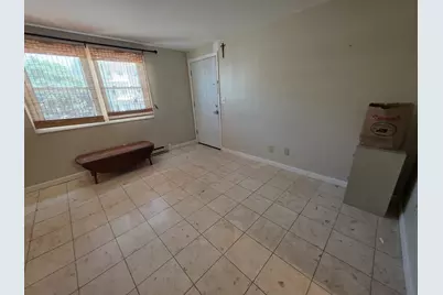 1040 Cove Road Unit 4 #4, New Bedford, MA 02744 - Photo 19