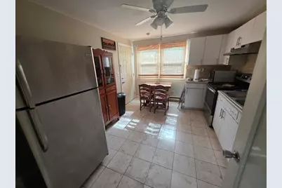 1040 Cove Road Unit 4 #4, New Bedford, MA 02744 - Photo 5