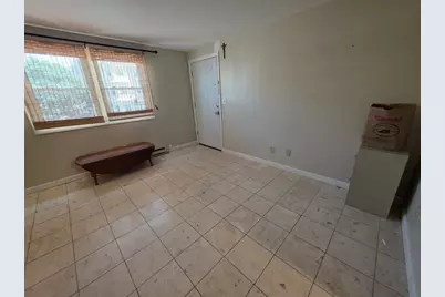 1040 Cove Road Unit 4 #4, New Bedford, MA 02744 - Photo 19