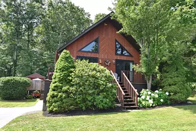 127 Susie, Somerset, MA 02726 - Photo 5
