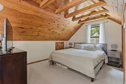 127 Susie, Somerset, MA 02726 - Photo 21