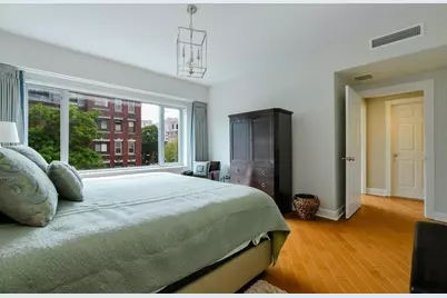 10 Bowdoin St #310, Boston, MA 02114 - Photo 9