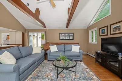 11 Hickory Rd, Southborough, MA 01772 - Photo 7