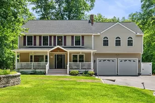 25 Turtle Ln, North Andover, MA 01845 - Photo 3