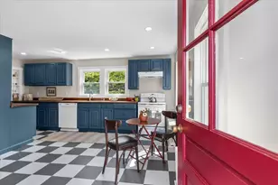 64 South St, Plymouth, MA 02360 - Photo 15