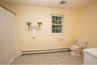 41 Christopher Dr, Attleboro, MA 02703 - Photo 31