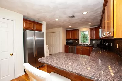 41 Christopher Dr, Attleboro, MA 02703 - Photo 21