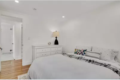 10 Parker Ave, Newton, MA 02459 - Photo 25