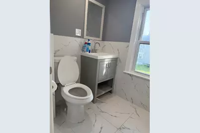100 Keith  St, Springfield, MA 01108 - Photo 7