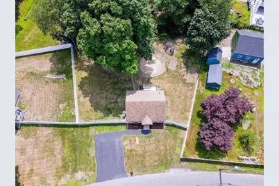 103 Fox Ave, Dracut, MA 01826 - Photo 3