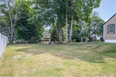 103 Fox Ave, Dracut, MA 01826 - Photo 23