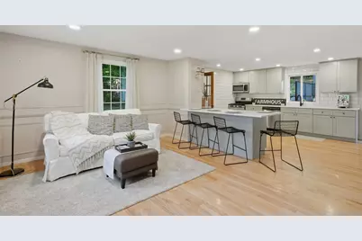 334 Rogers St, Lowell, MA 01852 - Photo 1