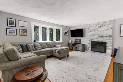 199 Ash St, Hopkinton, MA 01748 - Photo 5