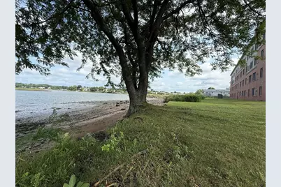 20 Heaths Ct #401, Lynn, MA 01905 - Photo 5