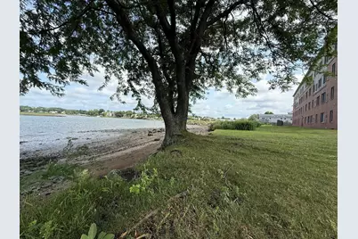 20 Heaths Ct #401, Lynn, MA 01905 - Photo 5