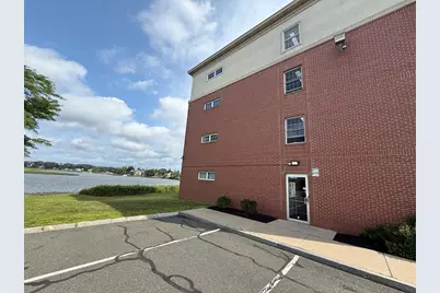 20 Heaths Ct #401, Lynn, MA 01905 - Photo 7