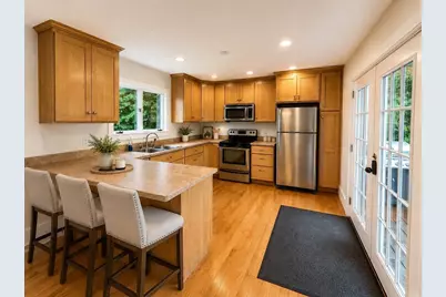 20 Cross St, Bernardston, MA 01337 - Photo 9