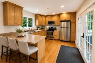 20 Cross St, Bernardston, MA 01337 - Photo 9