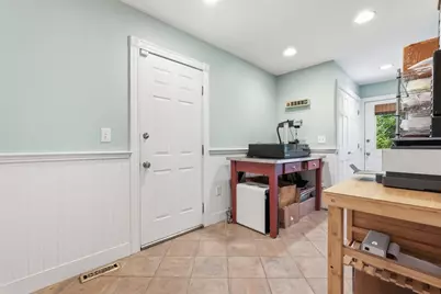 36 Woodlot Rd, Amherst, MA 01002 - Photo 17