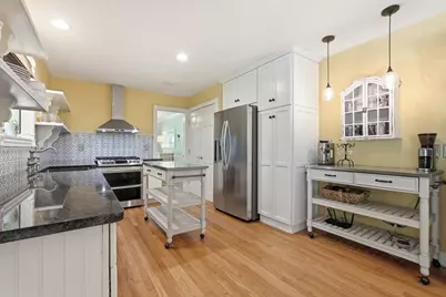 36 Woodlot Rd, Amherst, MA 01002 - Photo 13