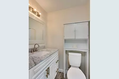 194 Pleasant St, East Longmeadow, MA 01028 - Photo 11