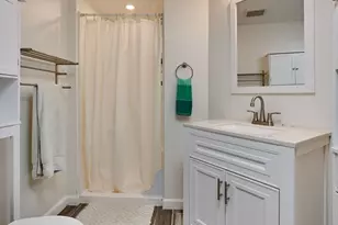 194 Pleasant St, East Longmeadow, MA 01028 - Photo 19