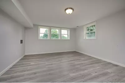 194 Pleasant St, East Longmeadow, MA 01028 - Photo 17