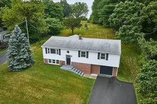 194 Pleasant St, East Longmeadow, MA 01028 - Photo 25