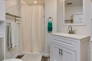 194 Pleasant St, East Longmeadow, MA 01028 - Photo 19