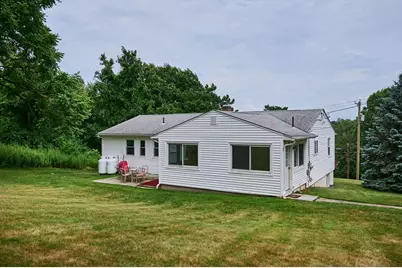 194 Pleasant St, East Longmeadow, MA 01028 - Photo 29