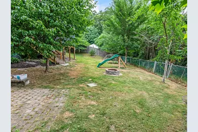 49 Newton Hts, Leominster, MA 01453 - Photo 39