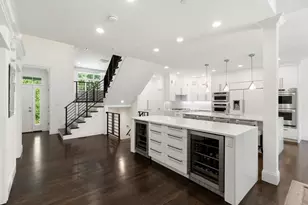 11 Crenshaw Ln, Andover, MA 01810 - Photo 1