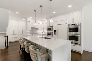 11 Crenshaw Ln, Andover, MA 01810 - Photo 9