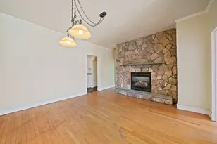 43 Hobart Square, Whitman, MA 02382 - Photo 15