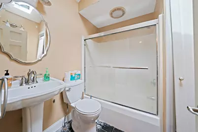 43 Hobart Square, Whitman, MA 02382 - Photo 7