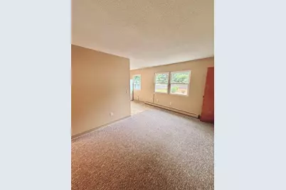 4 Pell St #7, Ludlow, MA 01056 - Photo 3