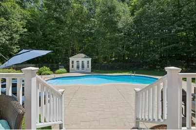 10 Burnett Road, Southborough, MA 01772 - Photo 37