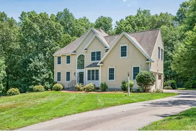 10 Burnett Road, Southborough, MA 01772 - Photo 3