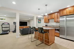 10 Burnett Rd, Southborough, MA 01772 - Photo 31
