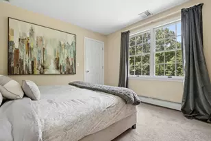 10 Burnett Rd, Southborough, MA 01772 - Photo 27