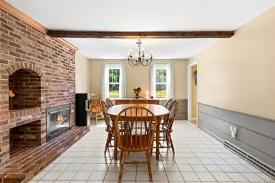 5 Redwood St, Townsend, MA 01469 - Photo 9