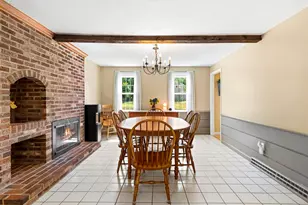 5 Redwood St, Townsend, MA 01469 - Photo 9