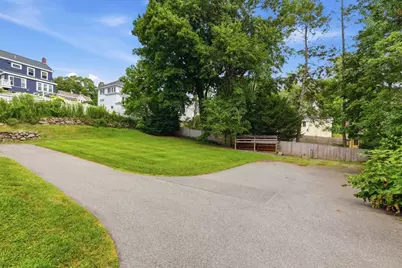 9 Walnut Ave #9, Andover, MA 01810 - Photo 25
