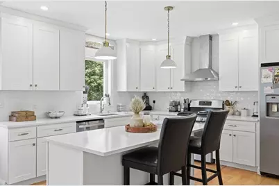 9 Walnut Ave #9, Andover, MA 01810 - Photo 9