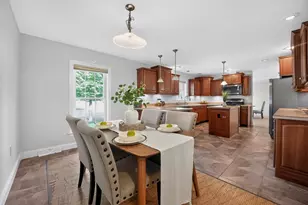 2 Leslie Ct, Rockland, MA 02370 - Photo 7